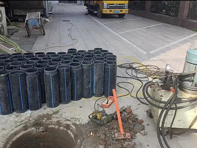 湘西PE置换管厂家 DN315置换管 非开挖管短管置换